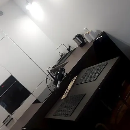 Cristina Apartment *
